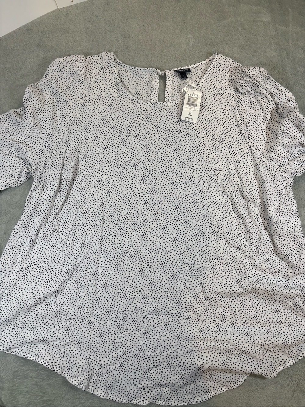 NWT Torrid Black and White Blouse Size 3X